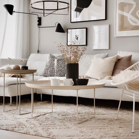 Minimal Monochrome is having a moment (Again!)