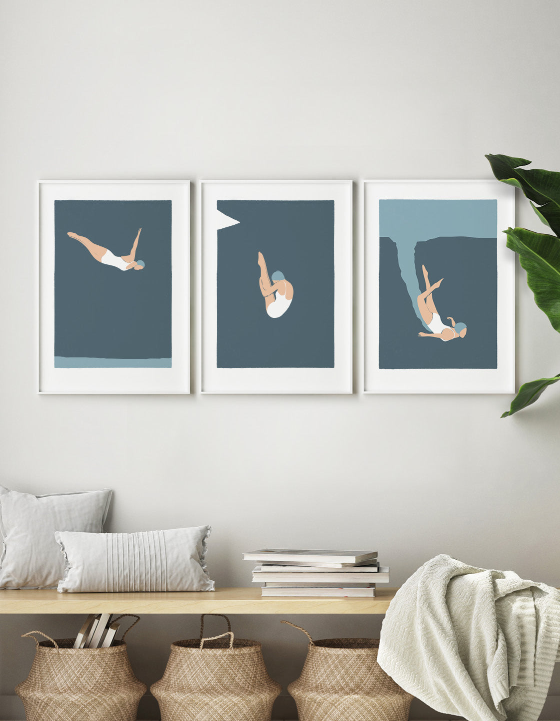 Vintage diving woman set
